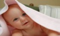چگونه حمام کردن را برای کودک لذت بخش کنیم