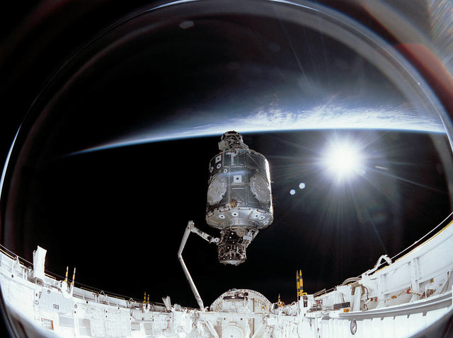 4 دسامبر؛ سالروز نخستین دیدار با ایستگاه فضایی بین‌المللی