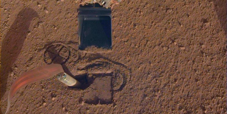 تلاش تازه برای آزاد کردن بازوی مریخ نورد اینسایت