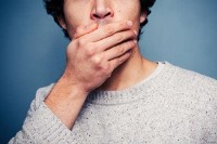 خوشبو کننده‌های طبیعی برای رفع بوی بد دهان هنگام روزه داری