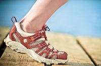 کفش نامناسب و راه رفتن نادرست، عامل اغلب آسیب‌های زانو