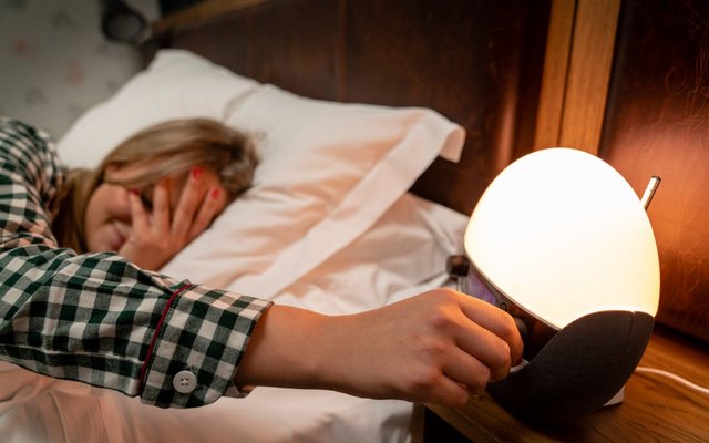 خواب کمتر از 6 ساعت بدن را کم‌آب می‌کند؟