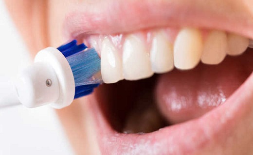 جرم‌گیری چه تأثیری بر ساییدگی دندان‌ها دارد؟