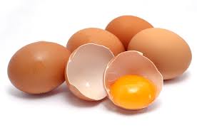 ایرانی‌ها سالی چند عدد تخم‌مرغ مصرف می‌کنند؟