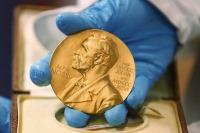 کاندیداهای احتمالی برنده جایزه نوبل فیزیک اعلام شدند
