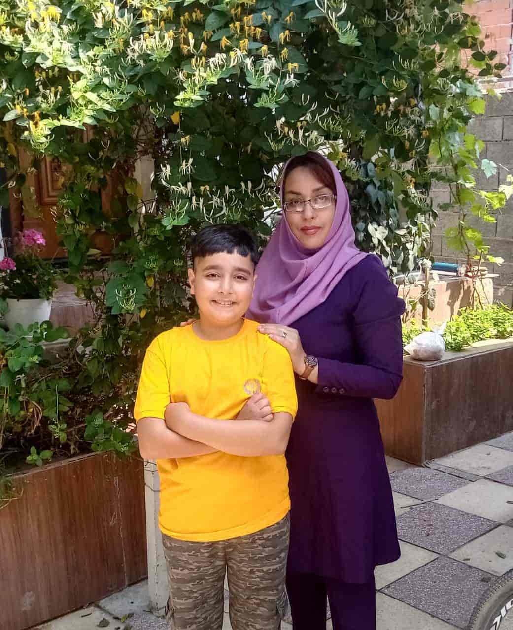 گفتگو با مادر علی خوش قیافه کوچه باغ ؛ قهرمان پیوستگی پنجم